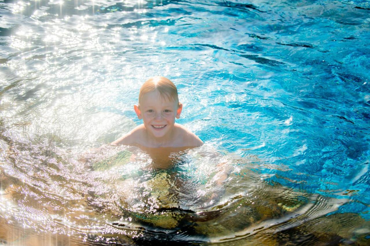 The Capital Zimbali Hotel Балито Екстериор снимка Swimming