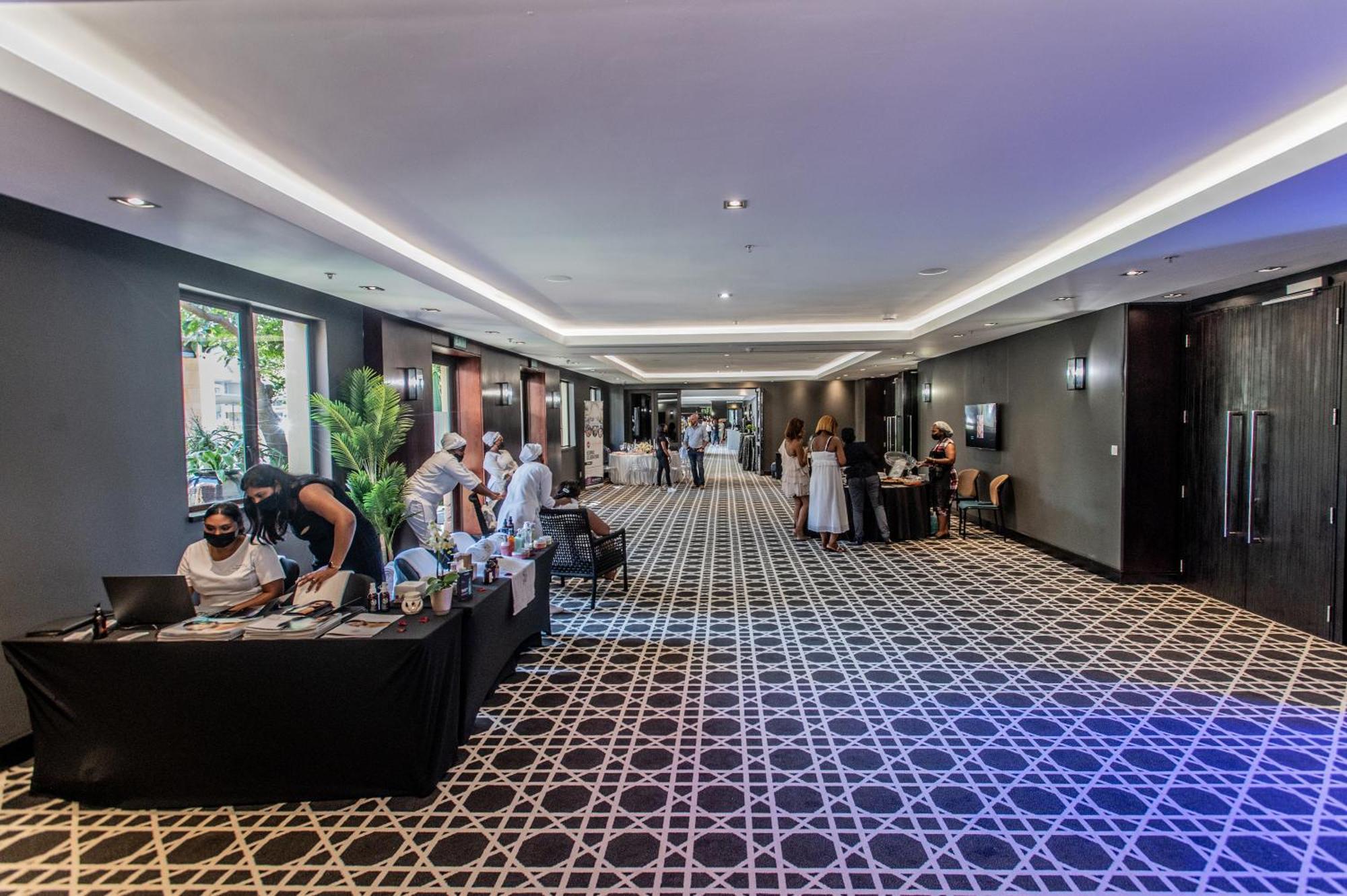 The Capital Zimbali Hotel Балито Екстериор снимка The lobby of the hotel